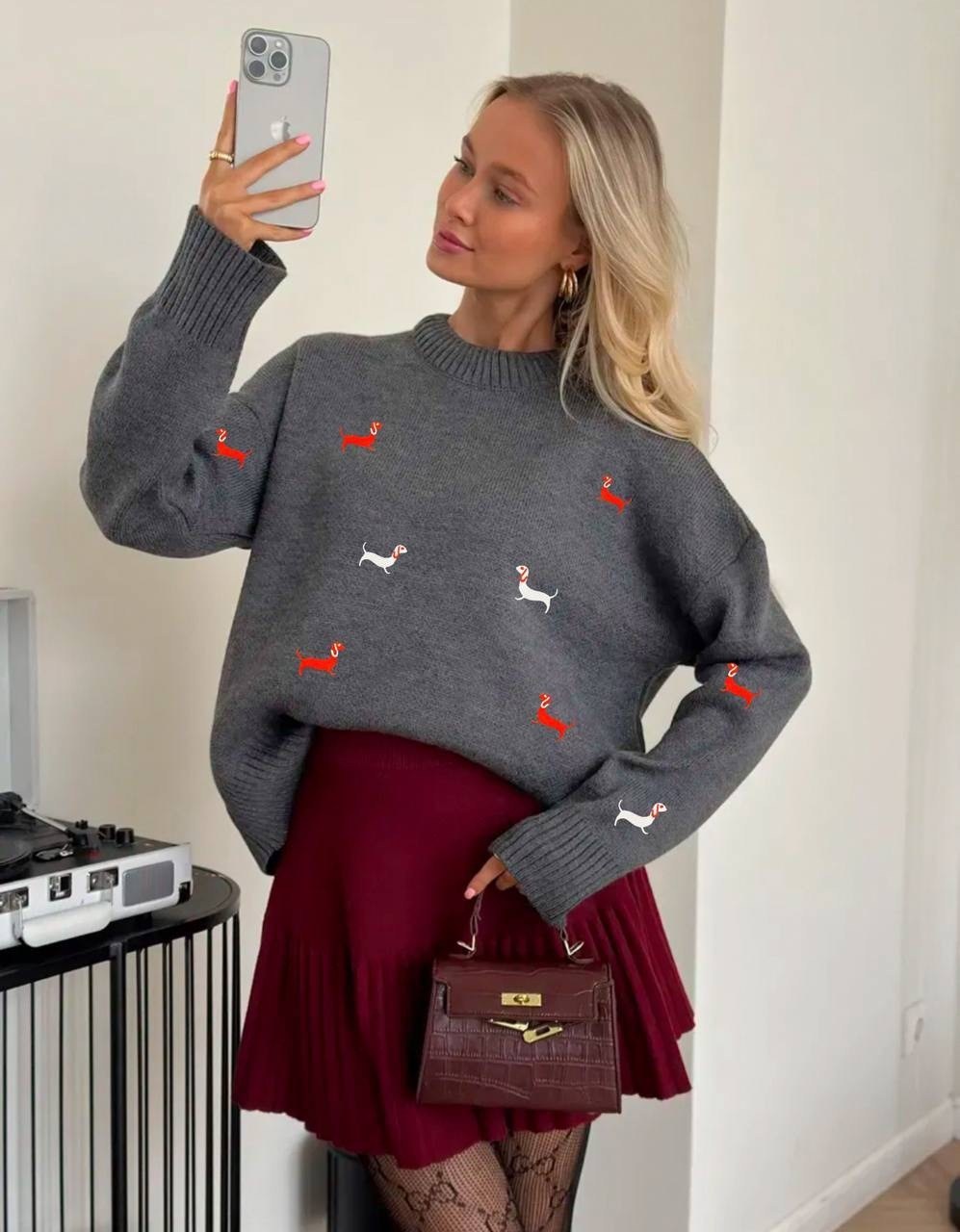 свитер с вышивкой таксы,свитер с вышивкой таксы с комфортным кроем,женская кофта,свитер с вышивкой,свитер beststyle с милыми вышитыми таксами