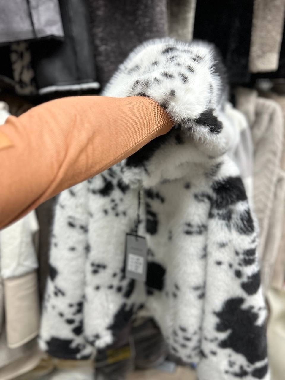 куртка из коровы,меховая куртка,пальто из искусственного меха,шуба искусственная экошуба зимняя,шуба из искусственного меха