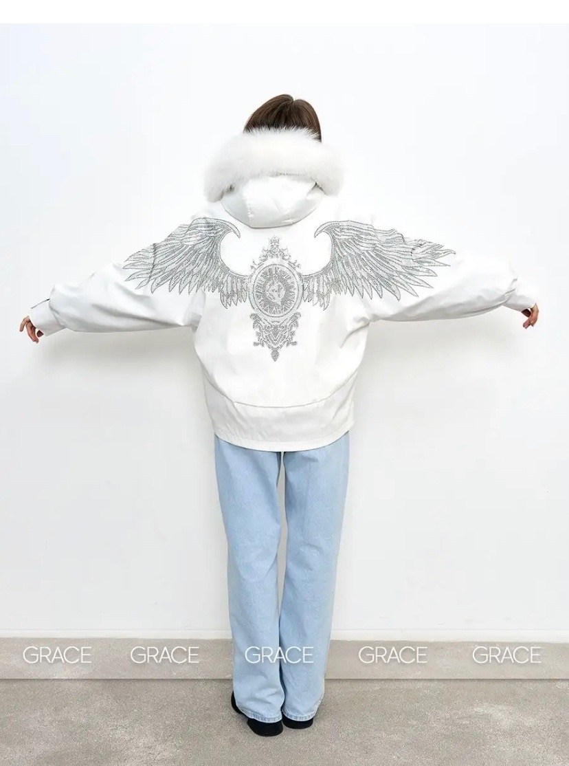 зимние куртки,белая куртка с мехом,белая куртка,куртка женская,куртка зимняя женская