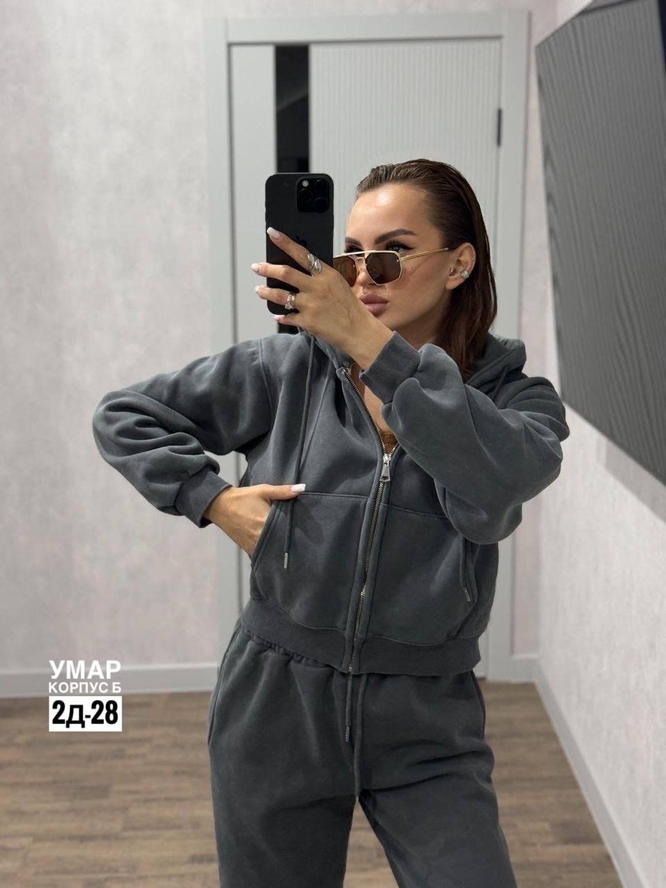 велюровый костюм,костюм спортивный женский,cпортивный костюм женский на флисе,женские костюмы на флисе,женские костюмы