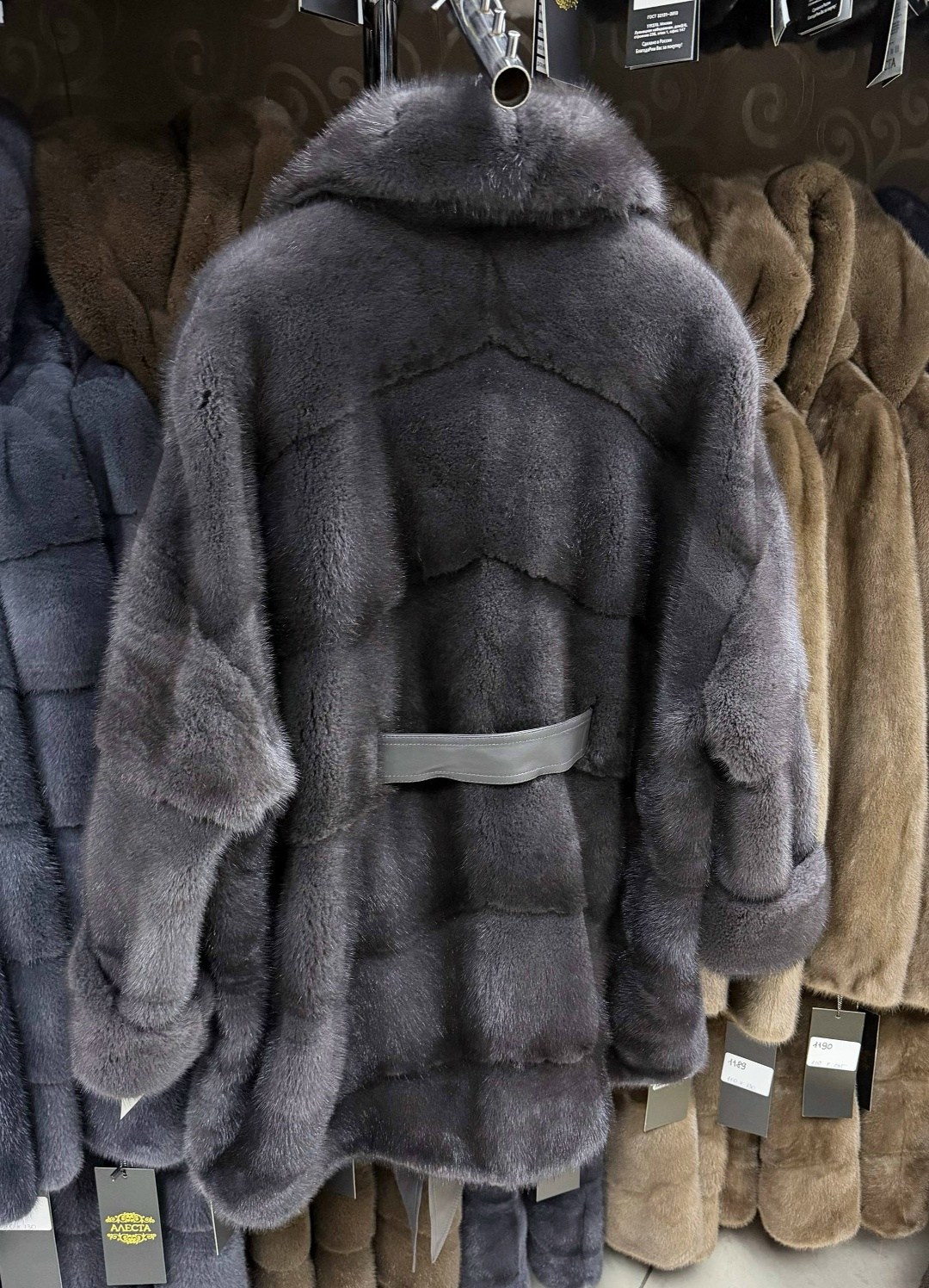 норковая шуба,шубка из меха импортной плюшевой норки с английским воротником,норковая шуба английский воротник,шуба,серая норковая шуба