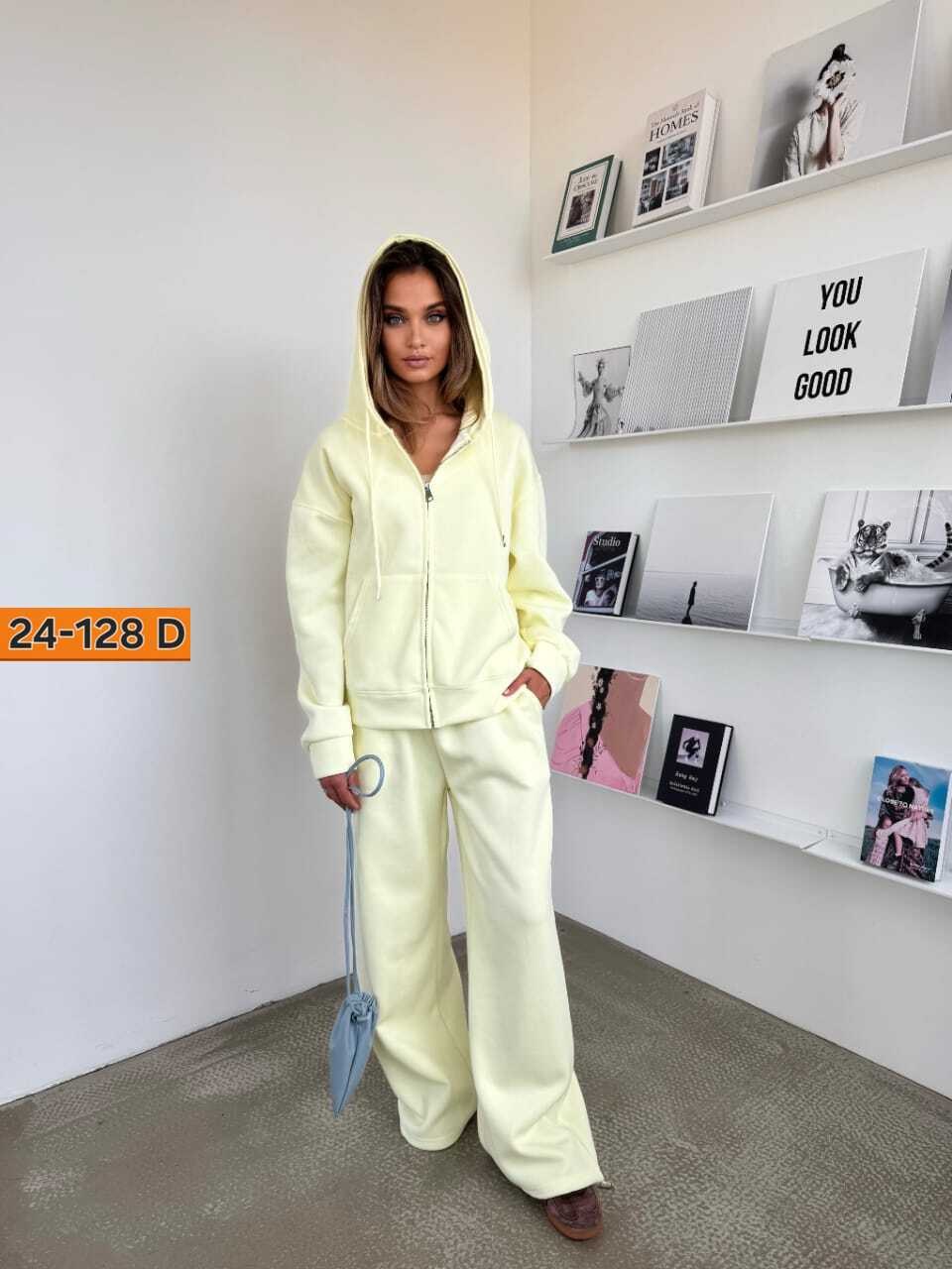 женский костюм двойка,cпортивный костюм женский на флисе,женский костюм на флисе,спортивные женские костюмы,женские костюмы