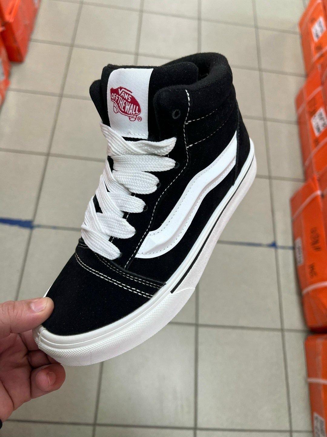 ,зимние кеды ванс мужские,зимние кроссовки мужские ванс,высокие кроссовки,кеды высокие