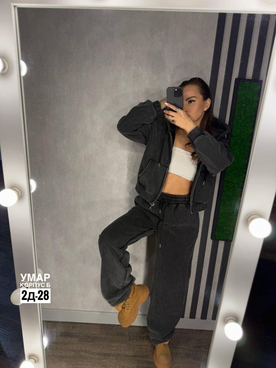 велюровый костюм,костюм спортивный женский,cпортивный костюм женский на флисе,женские костюмы на флисе,женские костюмы