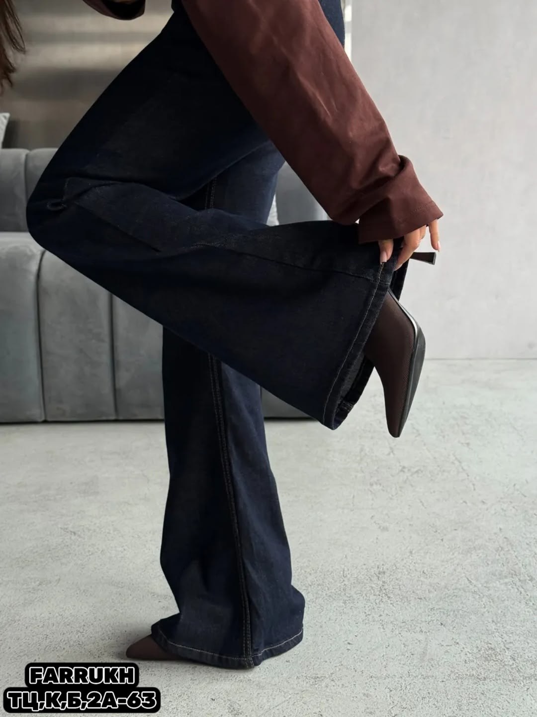 женские джинсы клеш,джинсы женские,джинсы клеш,джинсы клеш с высокой посадкой,джинсы брюки