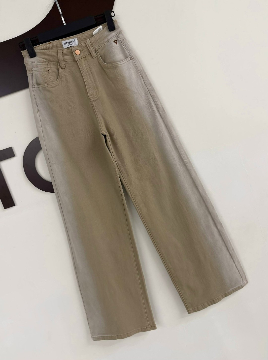 бежевые джинсы женские широкие,джинсы широкие,бежевые джинсы,повседневные брюки,женские джинсы