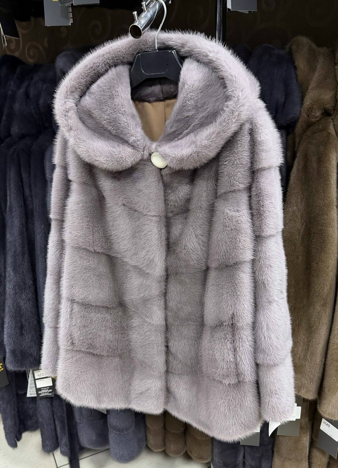 шубка из меха европейской норки с капюшоном цвет лаванда,шубка из меха европейской норки с капюшоном,шуба норковая,шуба норковая с капюшоном,шубка из меха европейской норки с капюшоном цвет графит