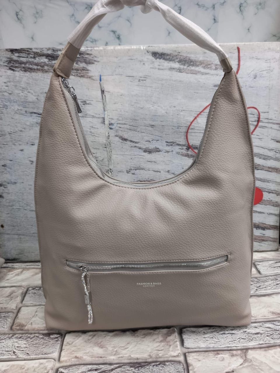 сумки женская,бежевая сумка,сумка,сумка женская хобо,женская кожаная сумка