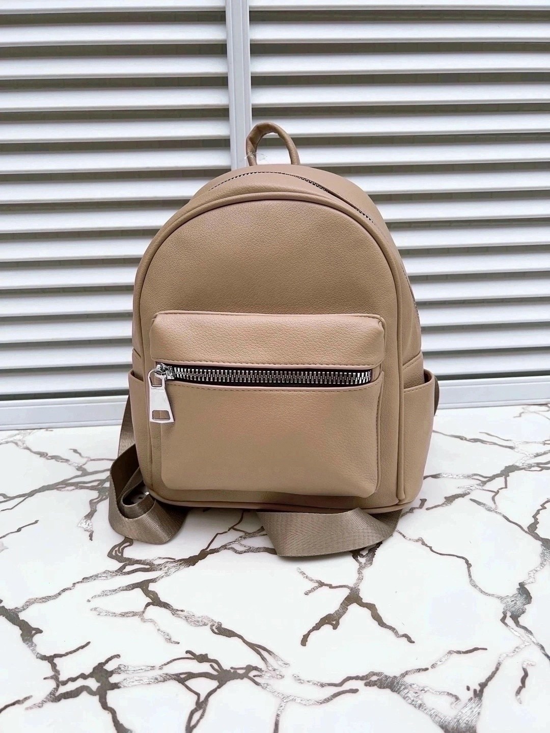 рюкзак,рюкзак серебристый женский,рюкзак женские,рюкзак женский сумка,рюкзак женский кожаный рюкзак