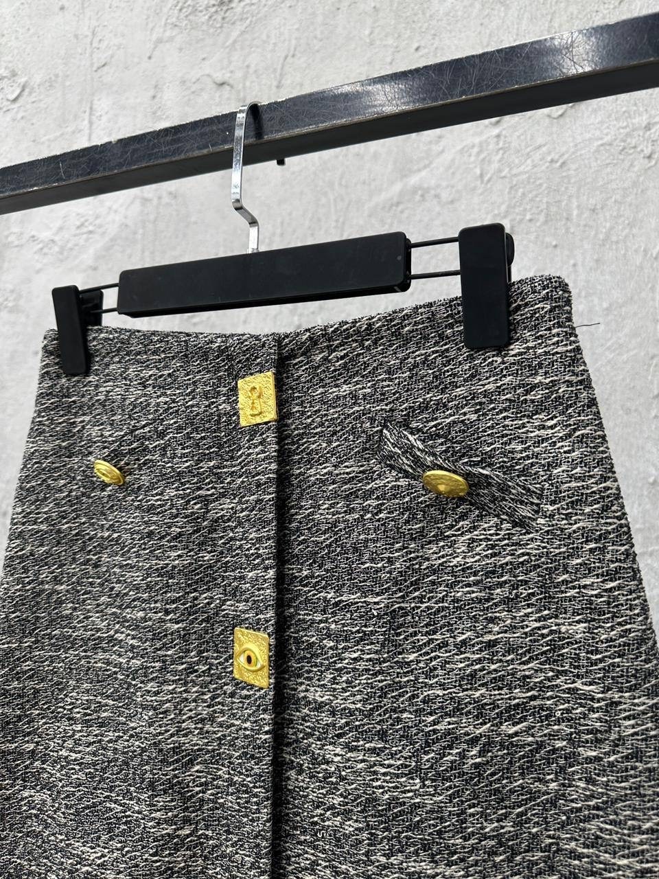 женская твидовая куртка на пуговицах,женский твидовый костюм,твидовые костюмы,твидовый пиджак,женский твидовый пиджак