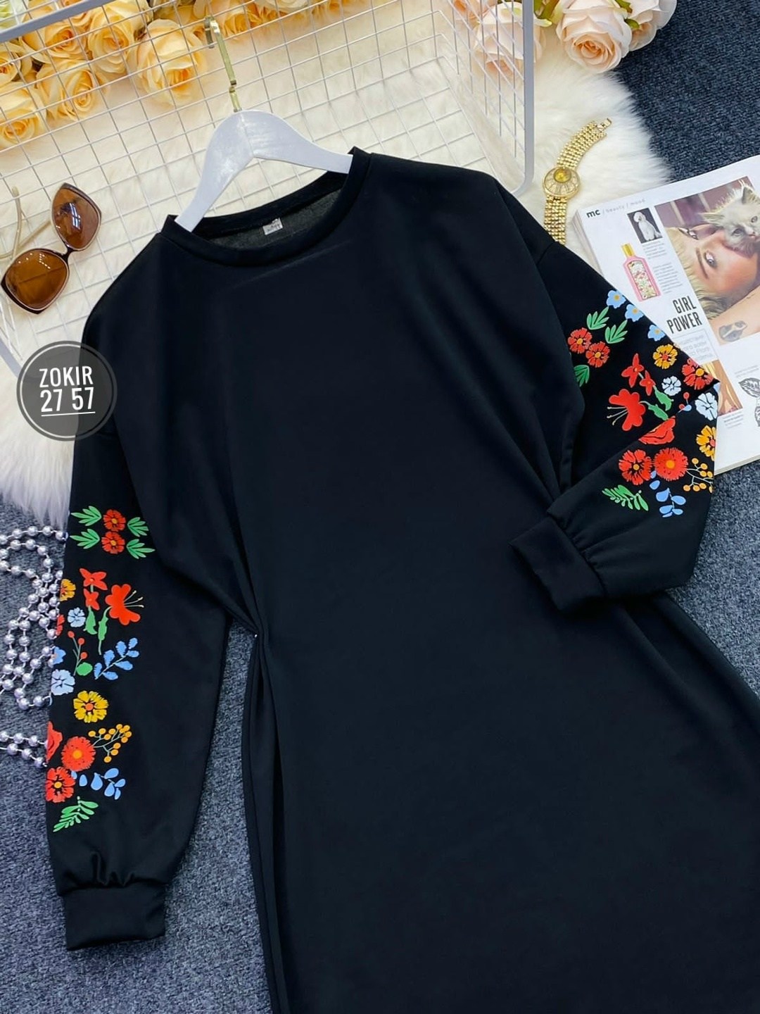 платье с вышитыми рукавами,трикотажные женские платья,платье ткань трикотаж,платье для женщин,платье в одном цвет ткань трикотаж