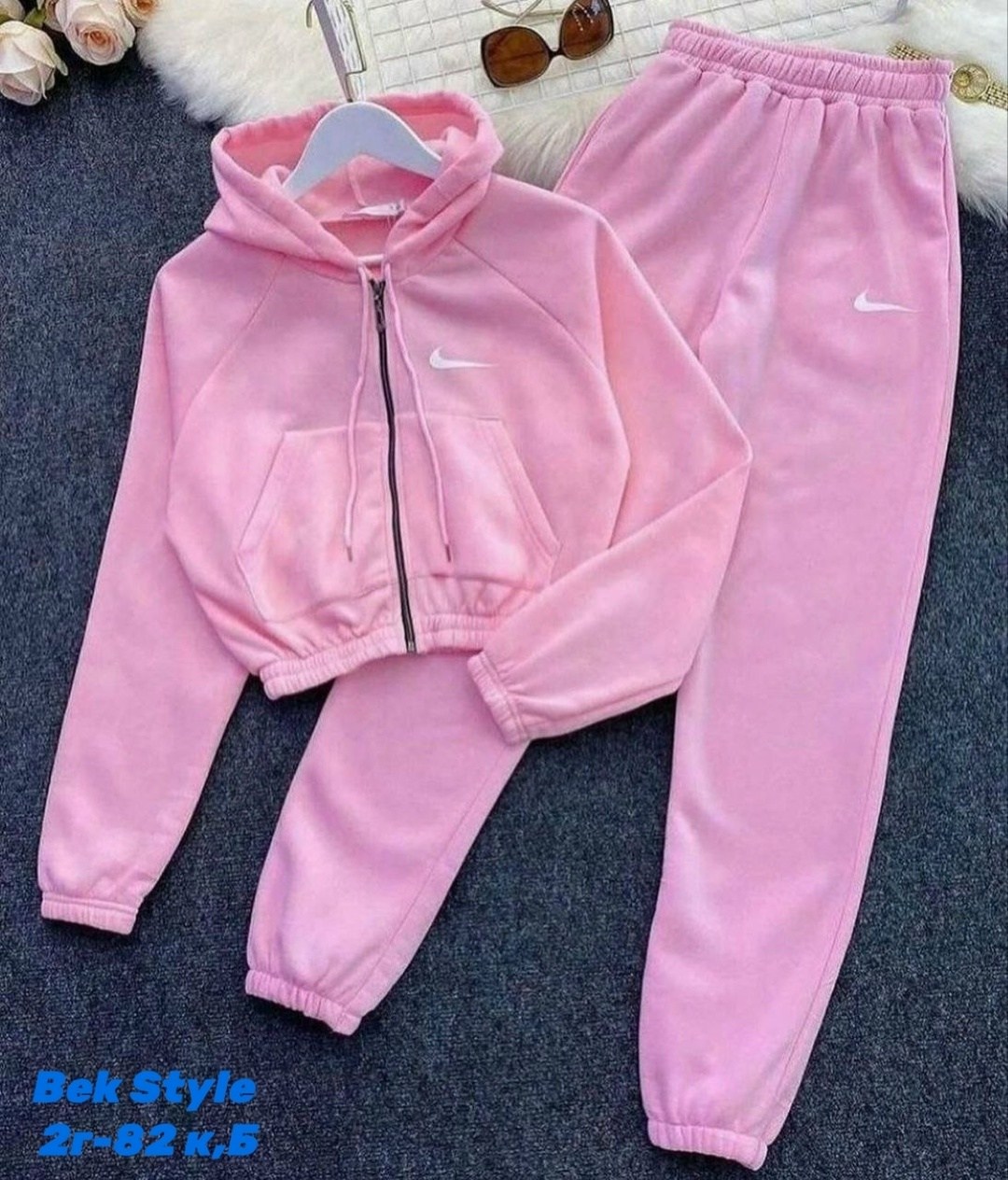 спортивные костюмы женские на флисе,спортивный костюм на флисе,костюм-двойка "nike",спортивные костюмы женские,спортивный костюм флисовый