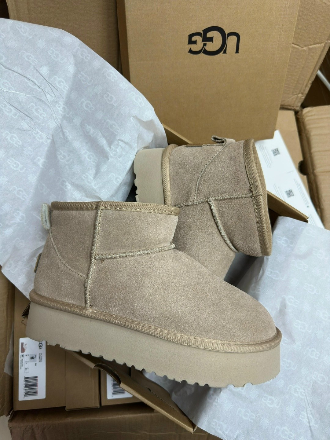 угги женские из натуральной замши,угги ugg,угги замшевые на платформе,замшевые угги женские,женские угги