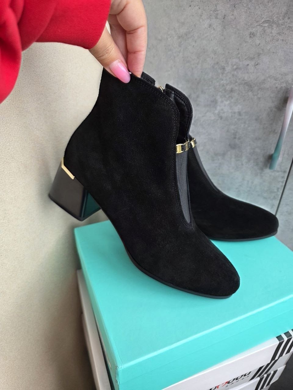 ,ботильоны,ботильоны замшевые,ботильоны женские,черные замшевые полусапожки