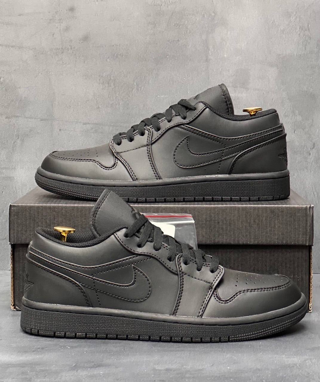 air jordan 1 low "triple black",jordan 1 low "triple black",кроссовки nike air jordan 1 low,nike air jordan 1 low,nike air jordan 1 low black