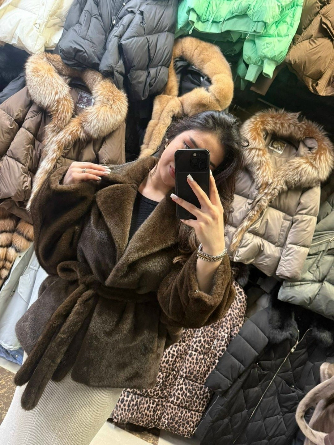 искусственная шуба под норку,шубка,шуба норковая,шубка норка с капюшоном,шуба