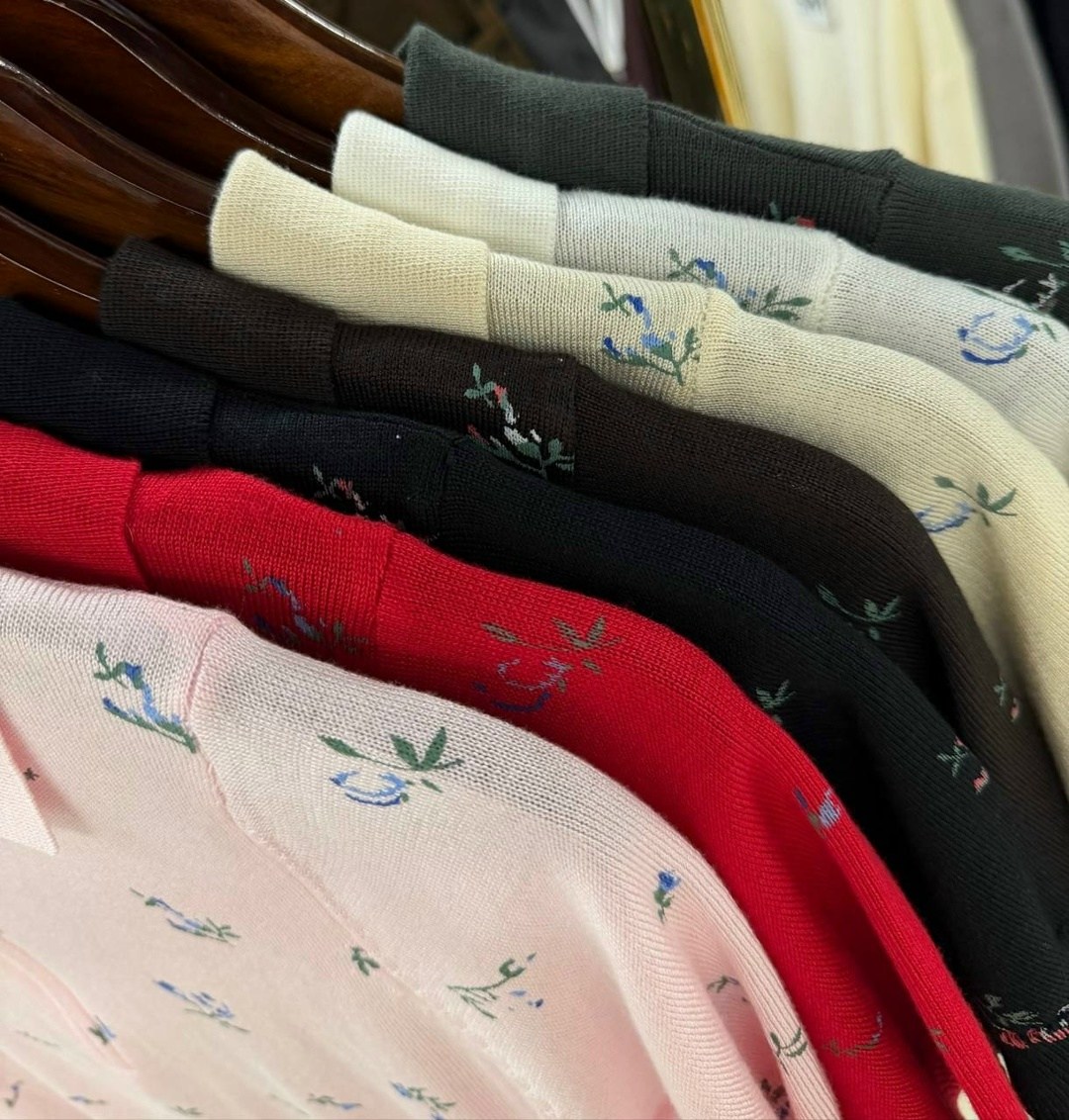 кофта с вышивкой,футболка с вышивкой,джемпер с вышивкой,