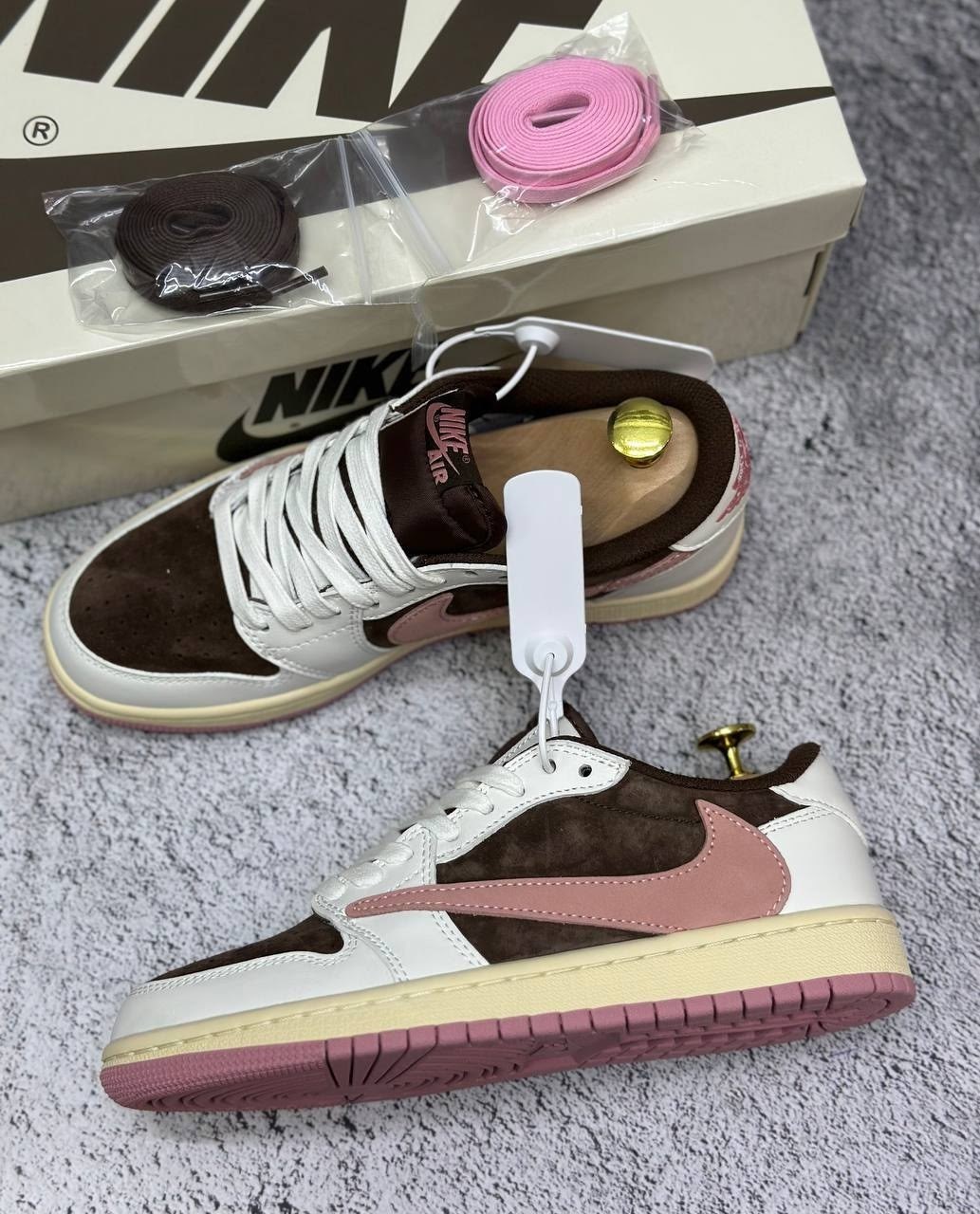 кроссовки nike travis scott x air jordan 1 low,кроссовки nike travis scott x air jordan 1,кеды travis scott x air jordan 1 pink oxford,кроссовки travis scott x air jordan 1 low,кроссовки nike travis s