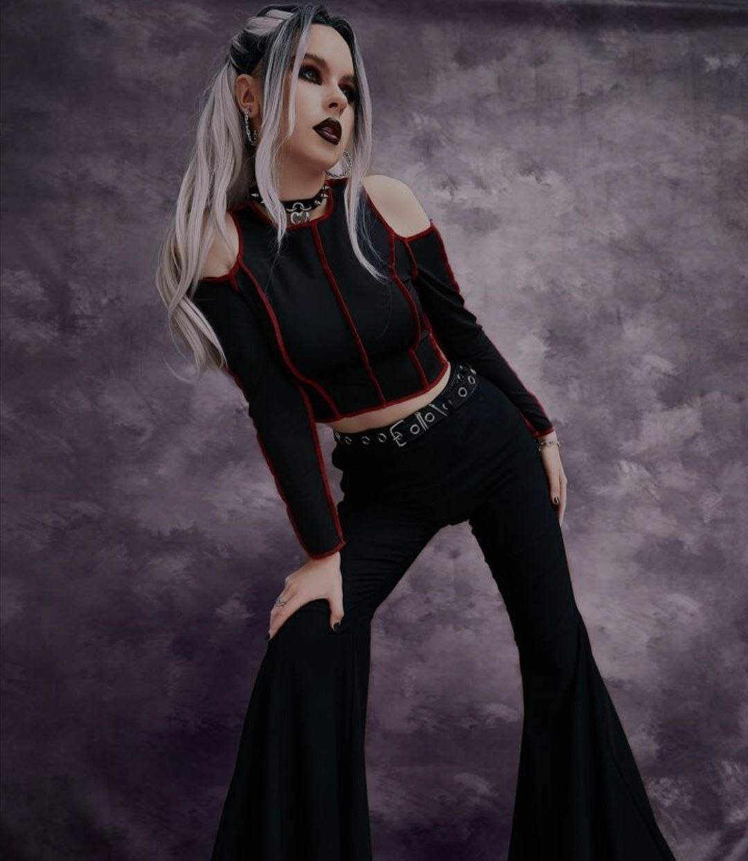 женская кофта,открытые плечи,короткая футболка,кофта толстовка,кофточка