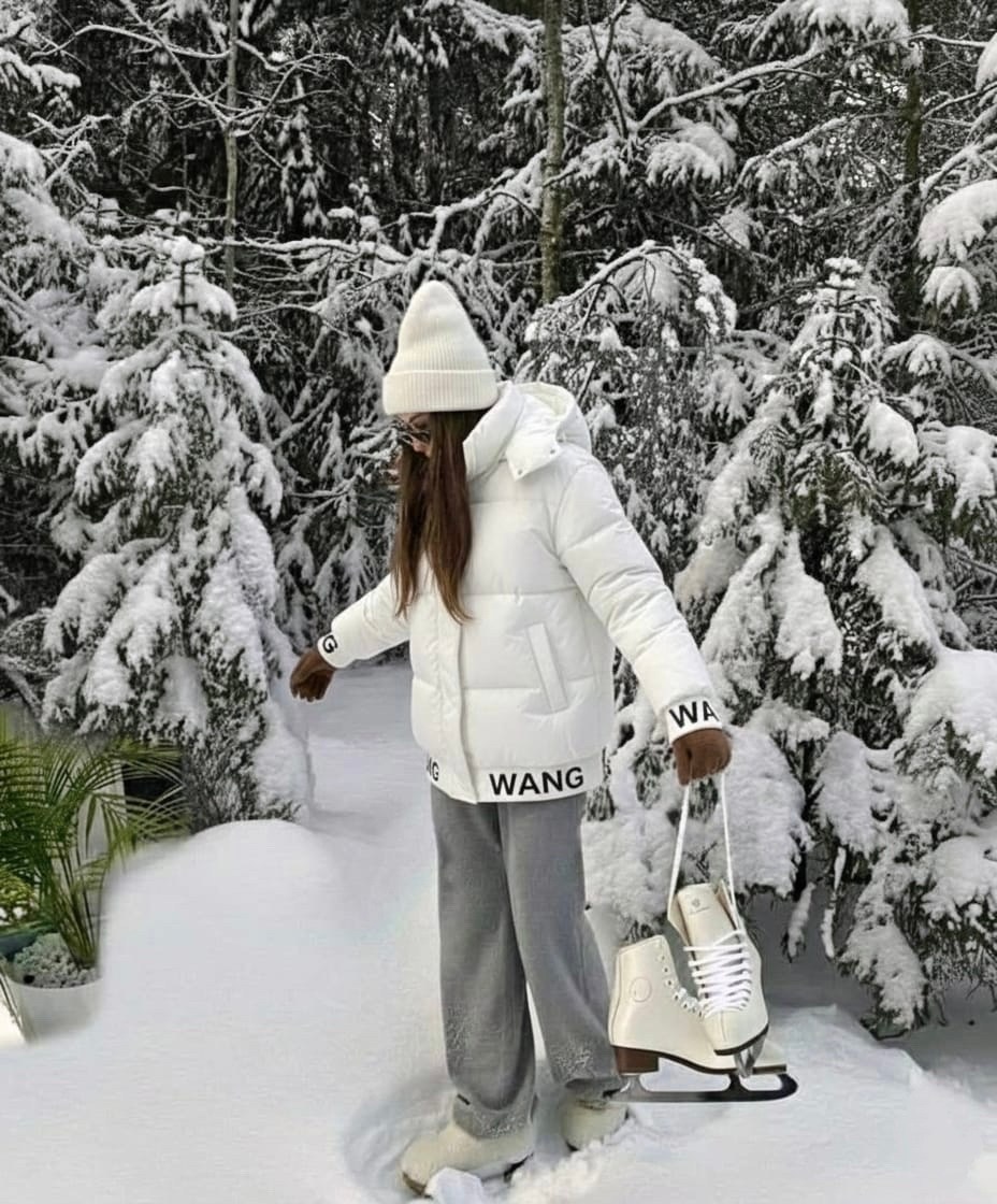 женская зимняя куртка,зимний стиль,куртка зимняя,зеленый пуховик,зимние образы