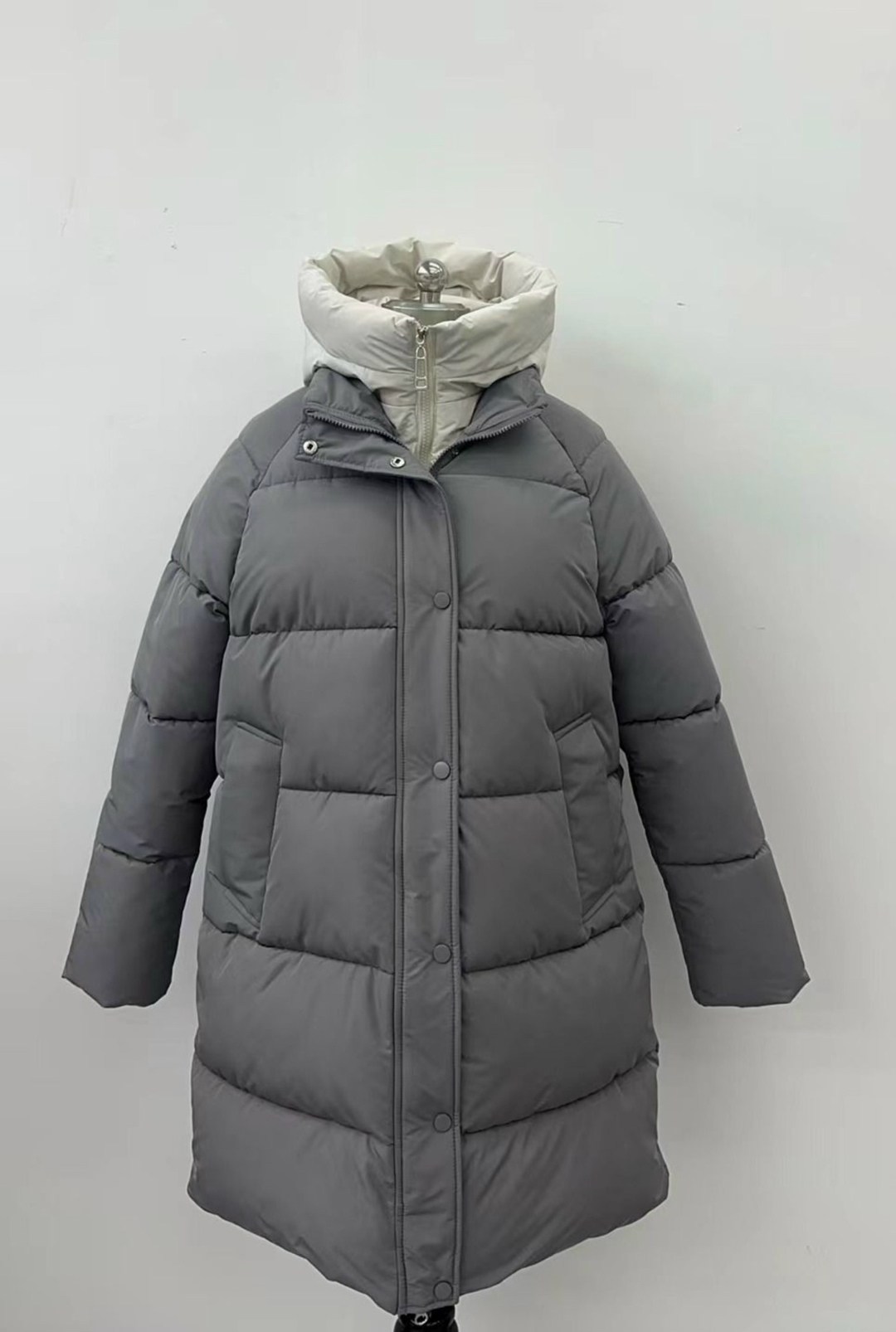 куртка удлиненная,куртка женская голубая,удлиненная куртка женская демисезонная,стильные пуховики,зимние куртки