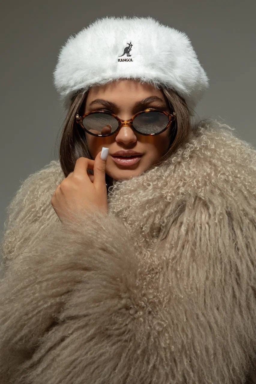 тапочки женские,наушники пушистые,пушистый чехол для наушников,меховые наушники,женские меховые