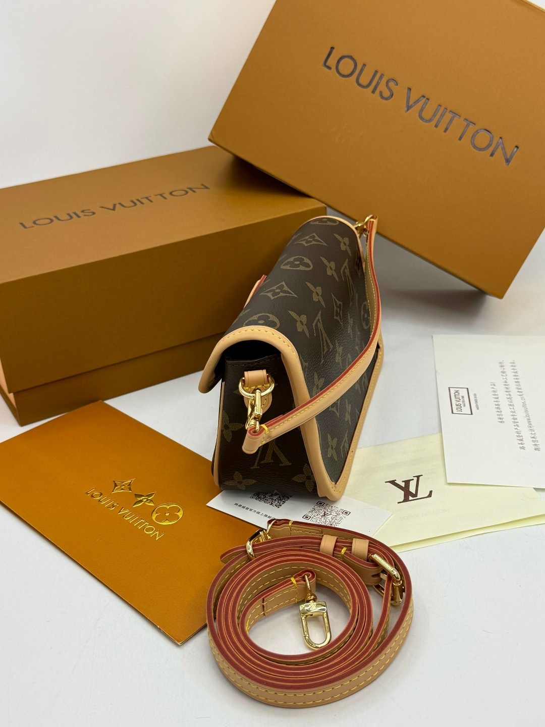 сумка louis vuitton женская,louis vuitton сумка на плечо,сумка louis vuitton,lv louis vuitton женская модная классическая сумка через плечо,луи виттон сумка через плечо женская