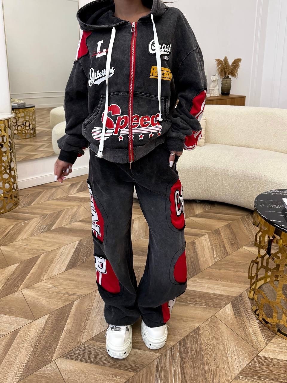 модный женский костюм,комбинированная джинсовка,джинсы комбинированные,стильная толстовка oversize,спортивные костюмы женские