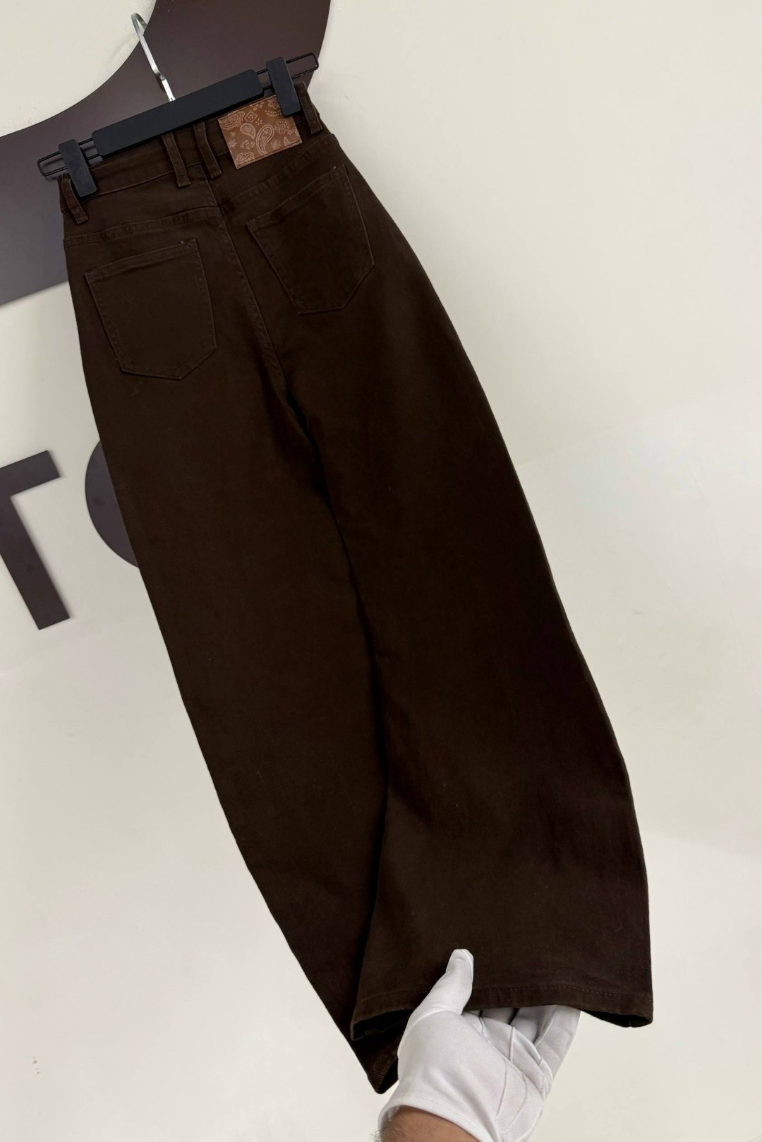 коричневые джинсы женские,коричневые джинсы женские широкие,коричневые джинсы широкие,коричневые джинсы,женские широкие джинсы цвет коричневый