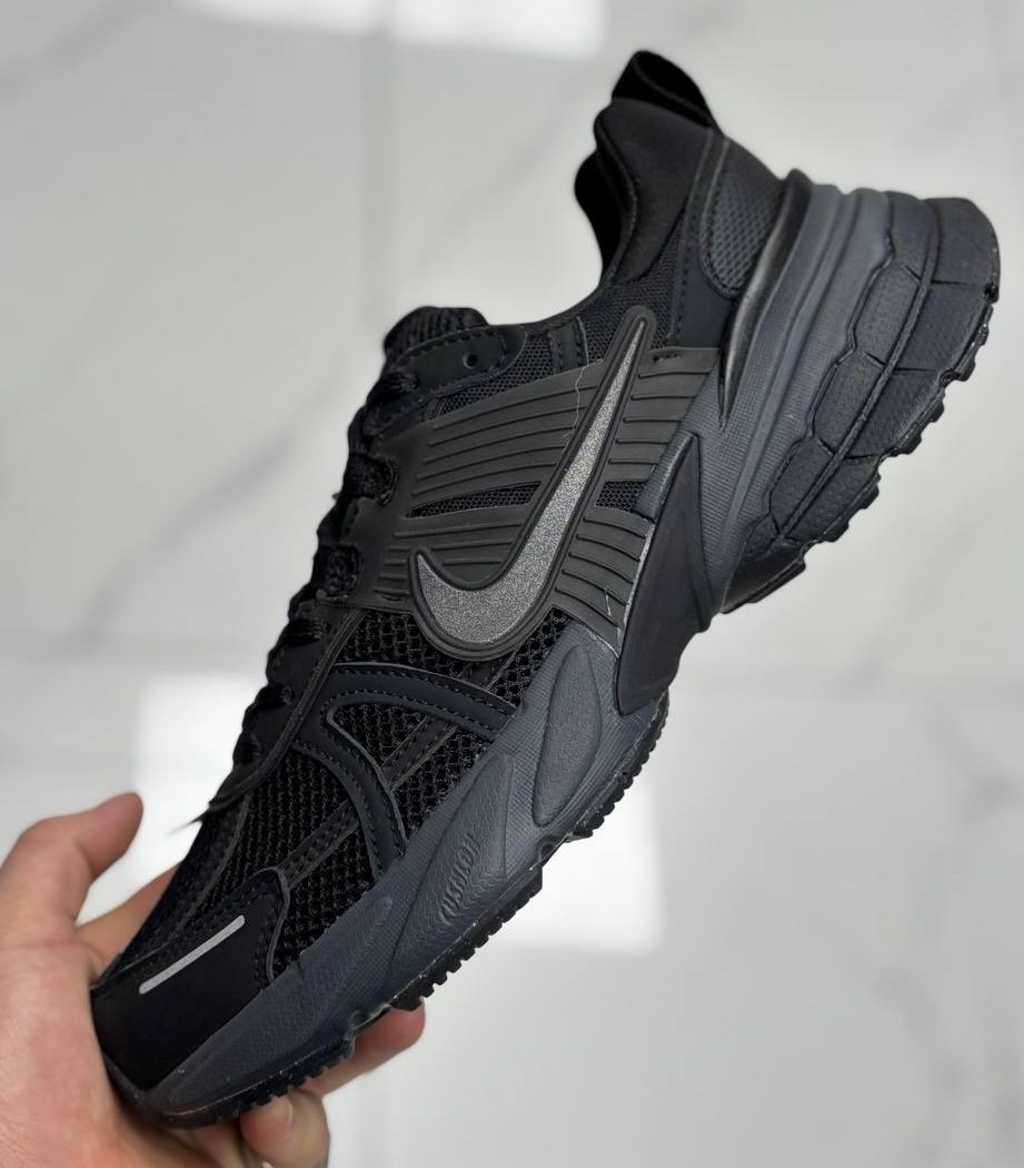 кроссовки nike,кроссовки мужские nike,кроссовки nike v 2 k run,кроссовки,кроссовка мужской