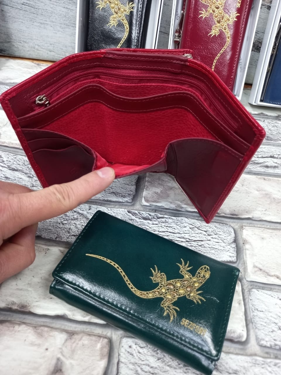 кошелек женский sezfert 1012 красный,кошелек женский из натуральной кожи,кошелек женский,кошелек женский sezfert ящерица бордовый,кошелек женский натуральная кожа