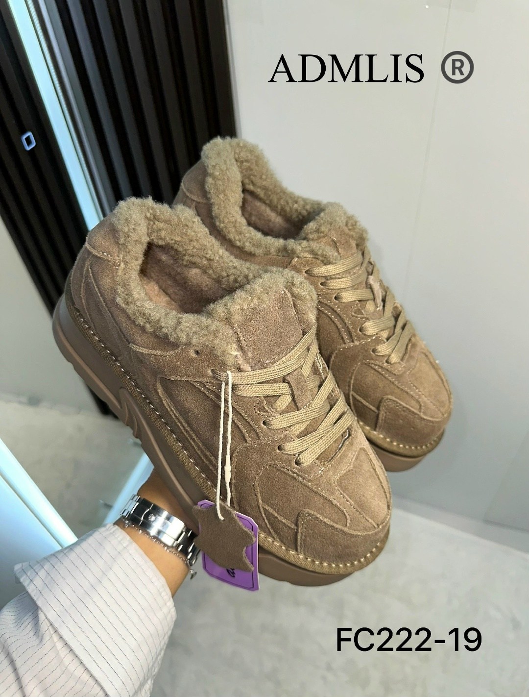 женские кроссовки,женские ботинки,,женская зимняя ,зимняя