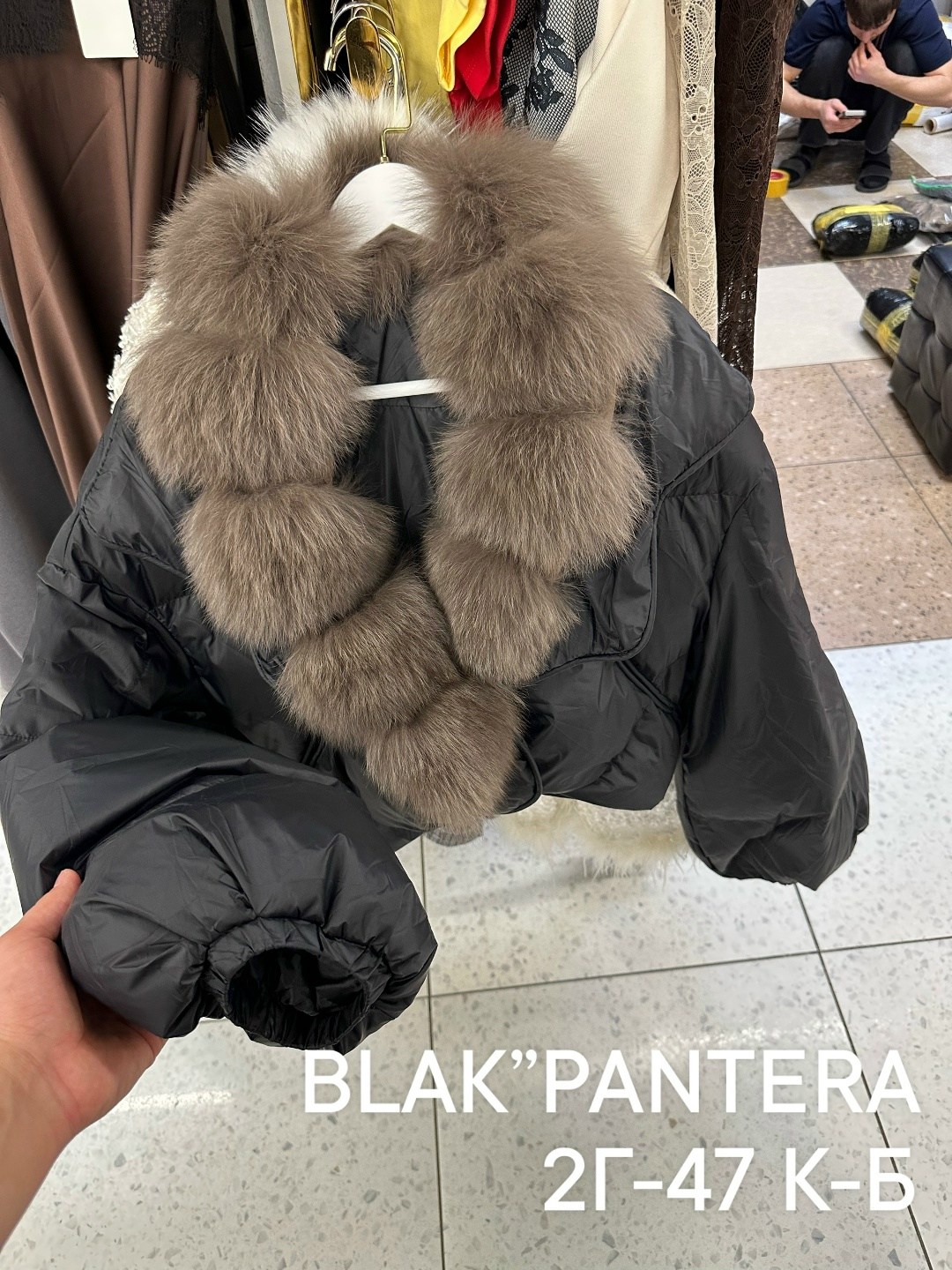 куртка с мехом,пуховик с натуральным мехом,короткий пуховик,пуховик с мехом,пуховик женский с натуральным мехом