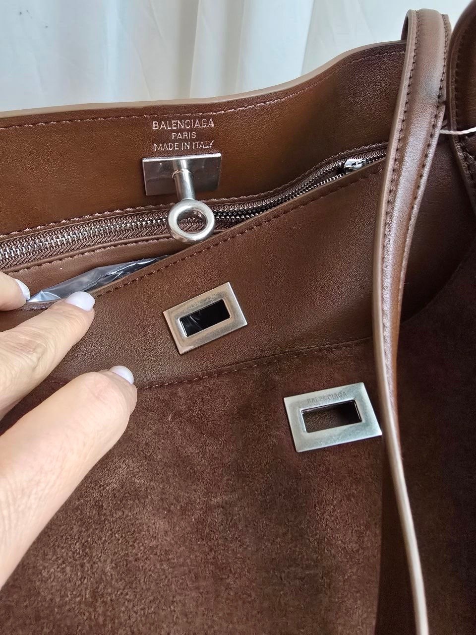 сумка demellier 56-30-34 натуральная замша большой размер,замшевая сумка,сумка замшевая коричневая,сумка замшевая коричневая llevalelo,сумка женская замшевая