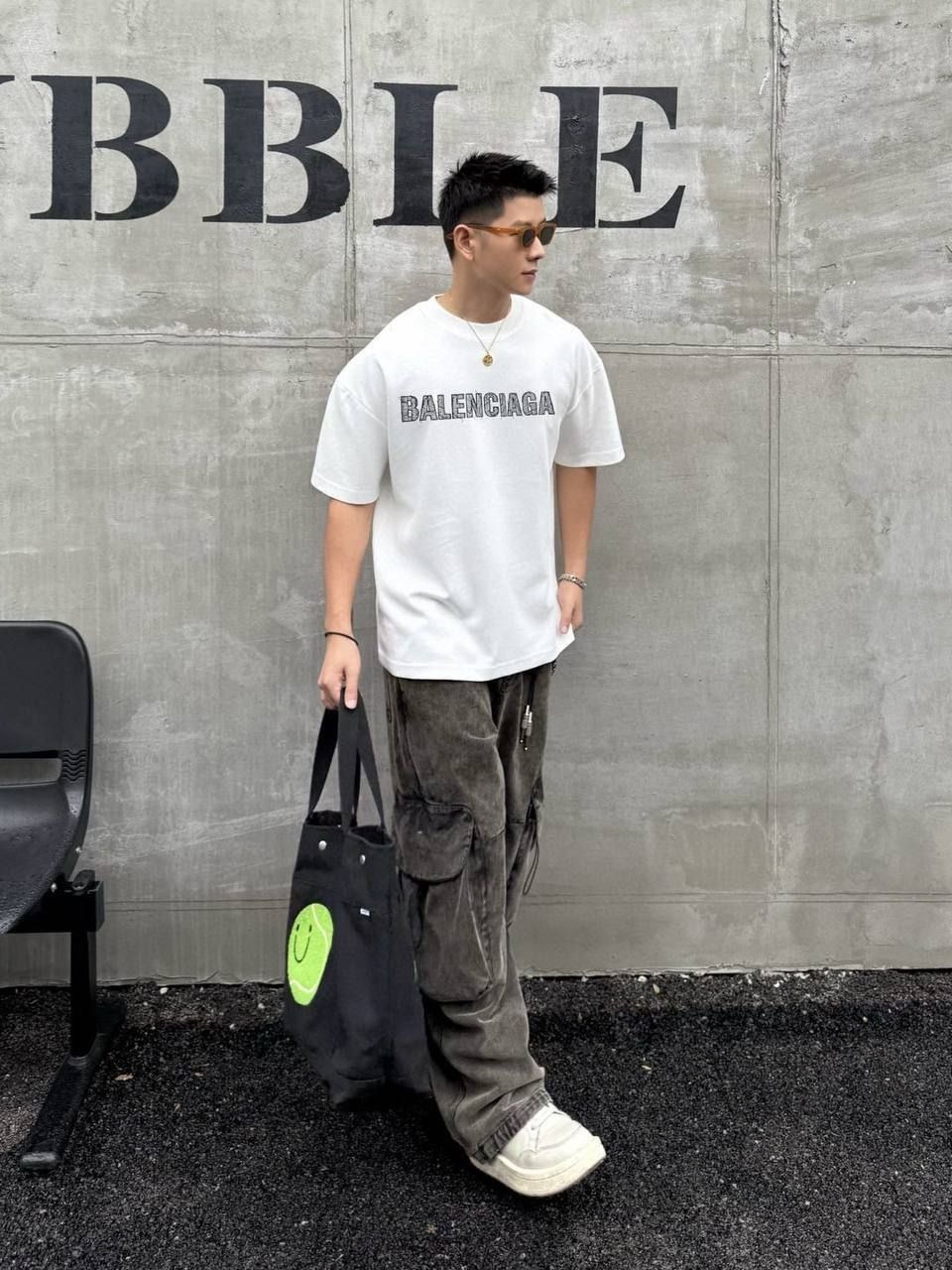 мужские футболки givenchy,футболка живанши мужская белая givenchy t-shirt,живанши футболка,белая футболка мужская,футболки мужские