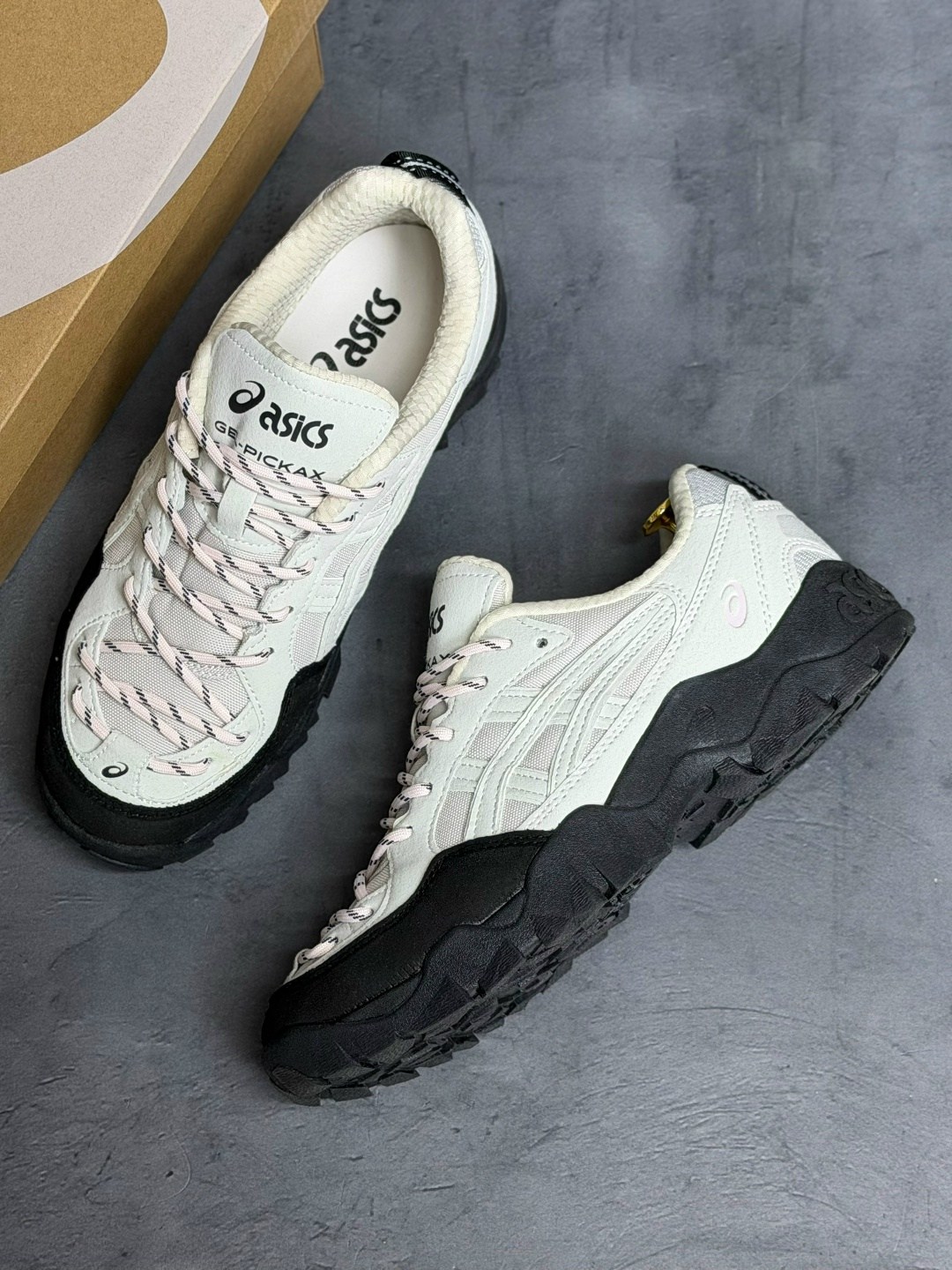 кроссовки asics gel-pickax,кроссовки asics,,кроссовки asics gel-pickax white black,asics gel pickax