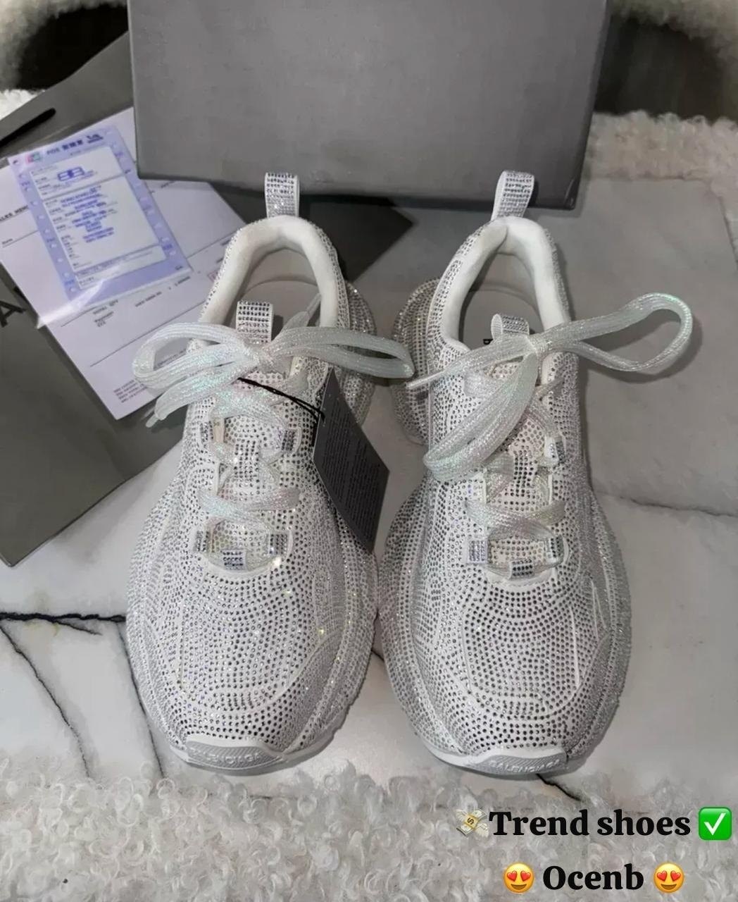 кроссовки balenciaga женские,,кроссовки женские со стразами,женские кроссовки balenciaga блестящие со стразами,кроссовки balenciaga женские со стразами