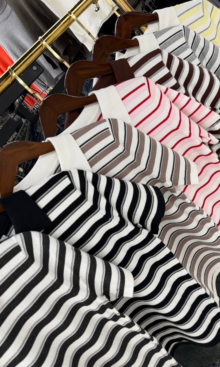 женская кофта,женский трикотажный свитер в полоску,вязаный свитер в полоску,свитер в полоску,женский свитер в полоску