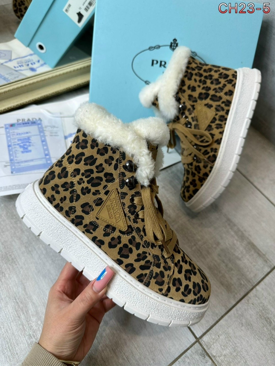 ,луноходы на шнуровке, женская,дутики prada,прада дутики женские зимние