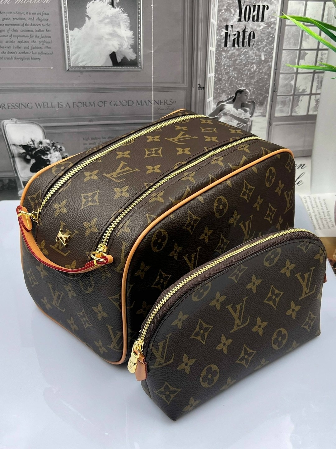 косметичка louis vuitton,походная косметичка луи виттон,луи виттон косметичка,большая косметичка от луи виттон,косметичка луи витон