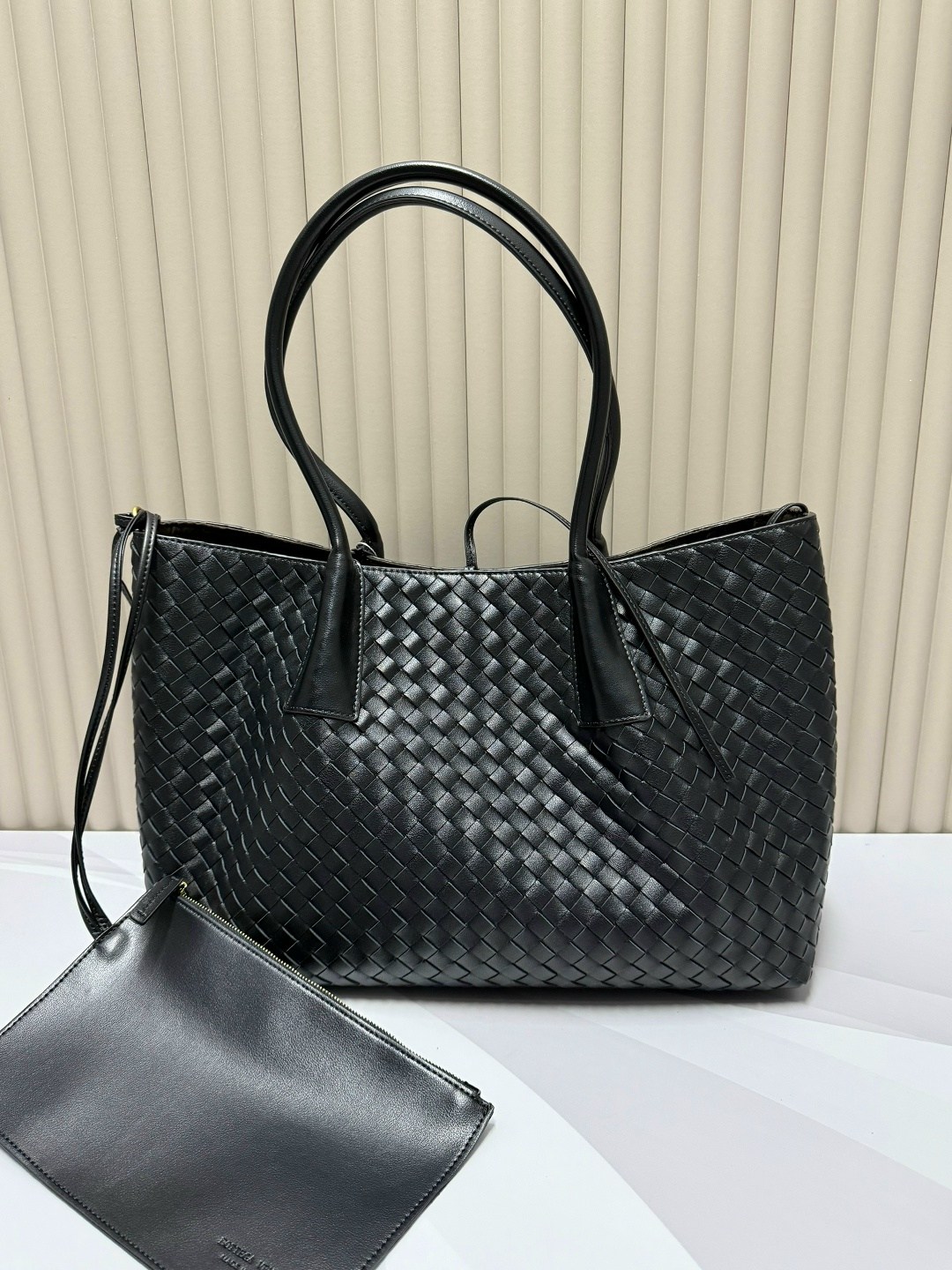 женская сумка bottega veneta,сумка bottega veneta,сумка боттега венета,сумка bottega,сумка шоппер боттега венета