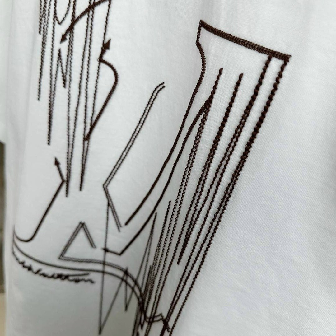 стиль футболка,футболка,летние футболки,стильная футболка