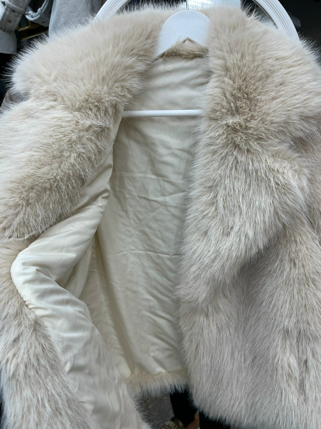 искусственная шуба,шуба из эко меха,женская шуба,шуба,пальто из искусственного меха