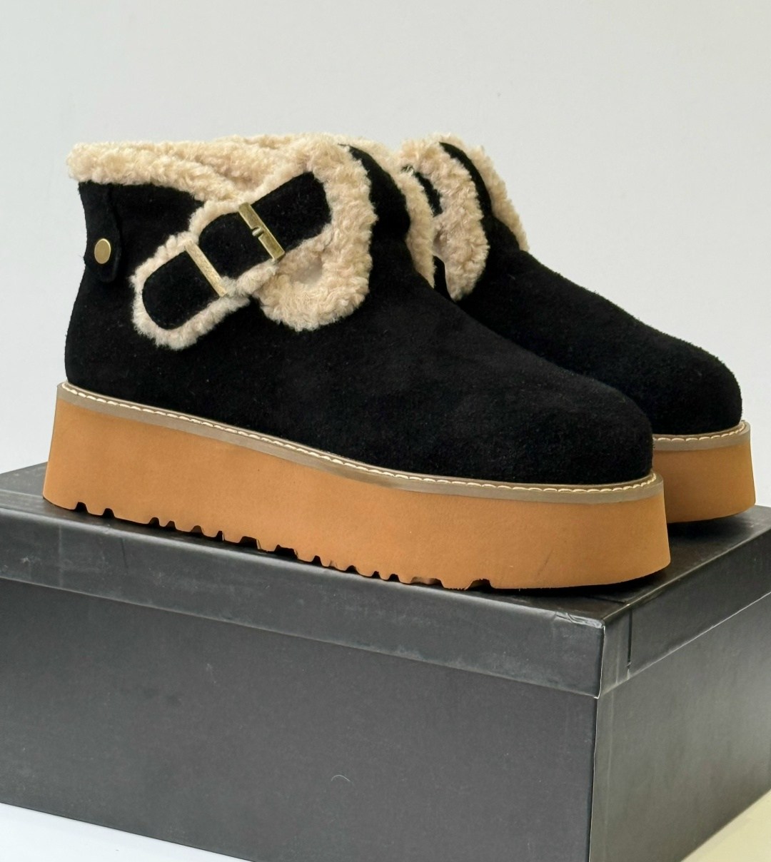 ,женские угги,женская ,зимняя ,зимняя женская