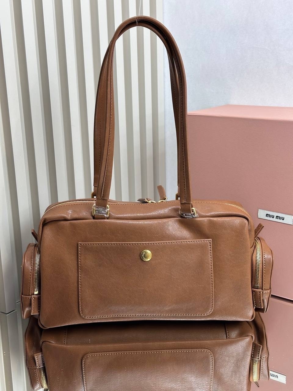 сумка miu miu,сумка miu miu коричневый,сумки женская,сумка,женская кожаная сумка miu miu arcadie mini коричневая