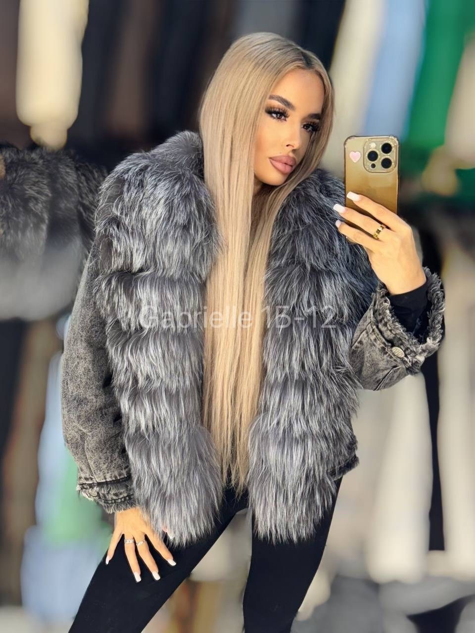 пуховик с натуральным мехом чернобурки,парка с натуральным мехом чернобурки,куртка зимняя с чернобуркой,куртка с мехом,куртка джинсовая с чернобуркой