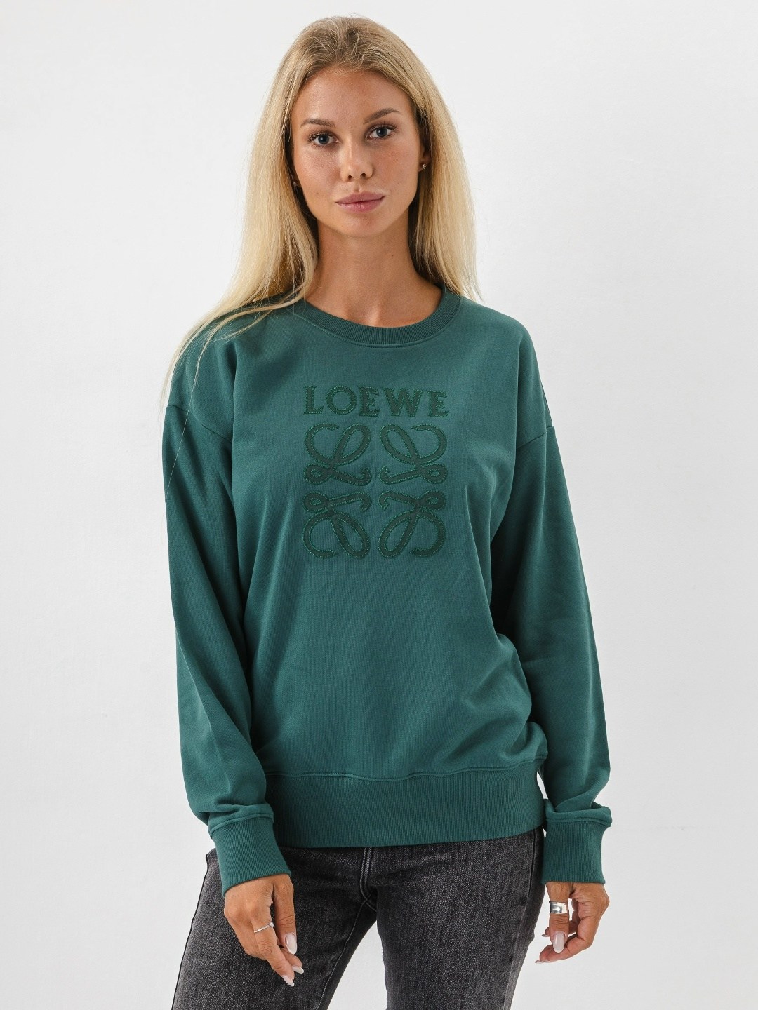 классический свитшот,зеленый свитшот,свитшот женский,свитшот и толстовка,базовый свитшот женский