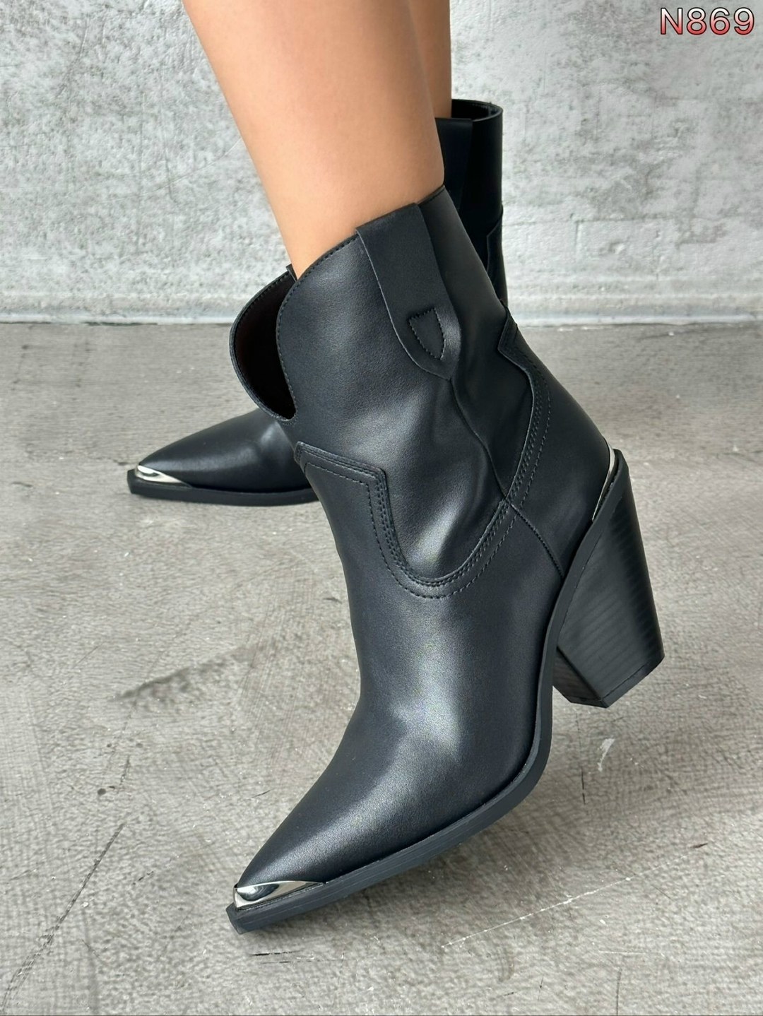 казаки демисезонные ботинки замшевые,замшевые ботильоны,казаки замшевые эконика,замшевые казаки,женская