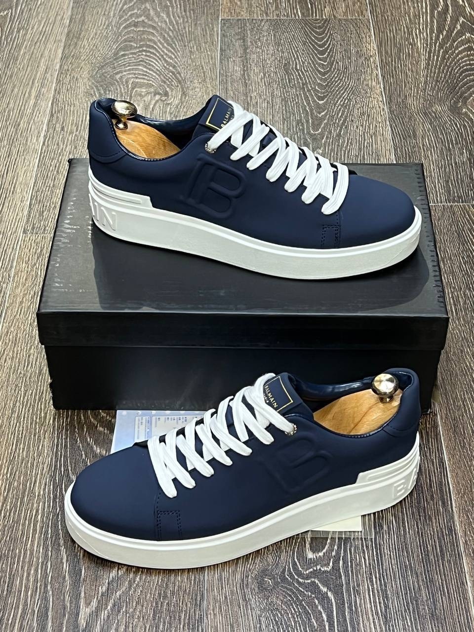 balmain кроссовки мужские,кроссовки balmain,мужские кожаные кроссовки balmain b-court,кеды balmain,кожаные кроссовки balmain