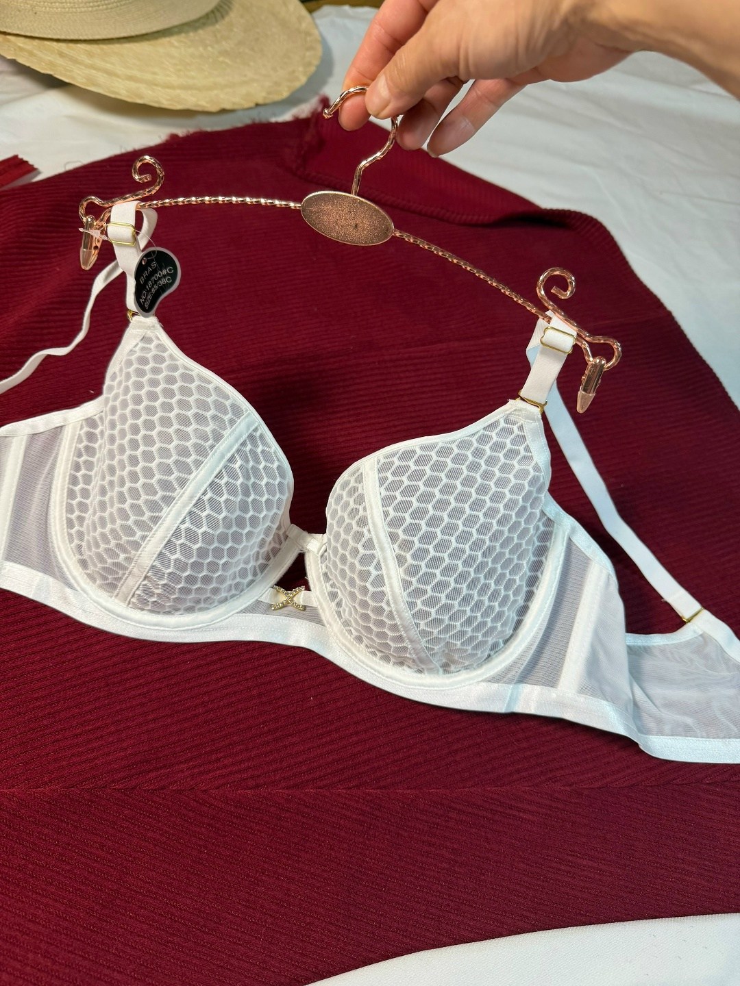 бюстгальтер,бюстгальтер пуш ап,женские бюстгальтеры,нижнее белье бюстгальтер,бюстгальтер на косточках с пуш ап